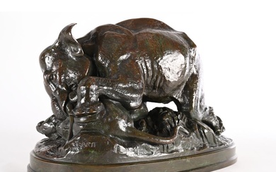 BARYE Antoine-Louis. (1795-1875). «Eléphant écrasant un tigre». Bronze à patine brune verte nuancée. Signé BARYE...