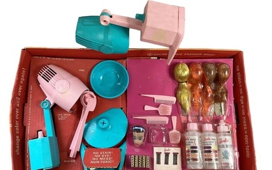 Barbie's Color 'N Curl Set in Box w/ Fashion Queen Head & VHTF & Color Magic Wigs