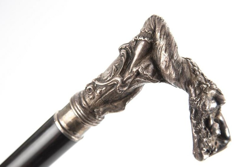 Beautiful Cane with silver handle of semi-nude woman
