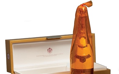 Bottiglia di Champagne Cristal Louis Roederer del 2005