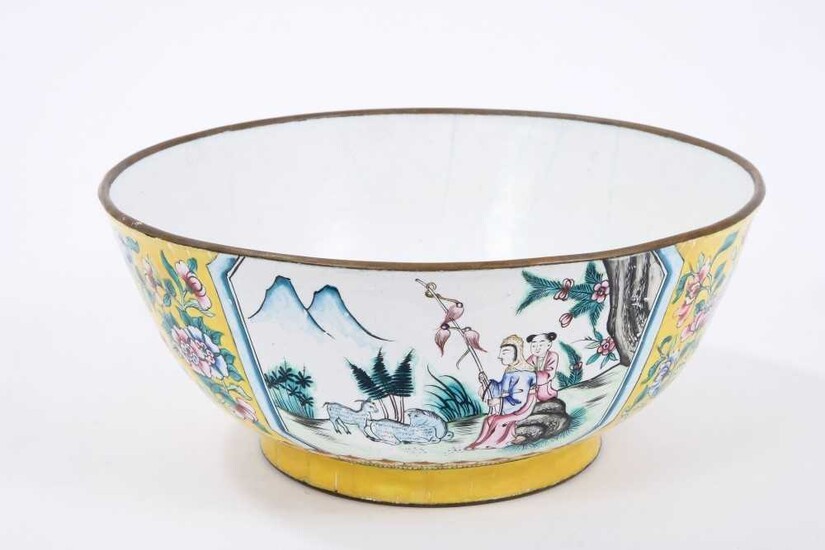 Chinese Canton enamel bowl