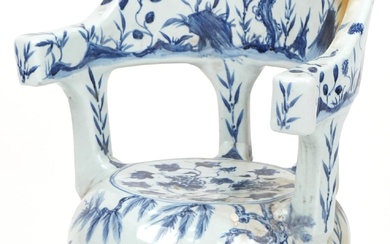 Chinese blue and white porcelain garden seat hand painted wi...