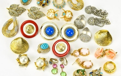 Collection of Vintage Costume Jewelry Earrings
