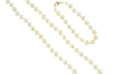 Cultured pearl necklace & bracelet