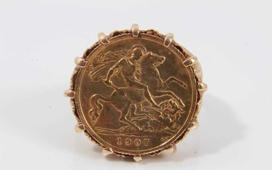 Edward VII gold half Sovereign, 1907, in 9ct gold ring mount