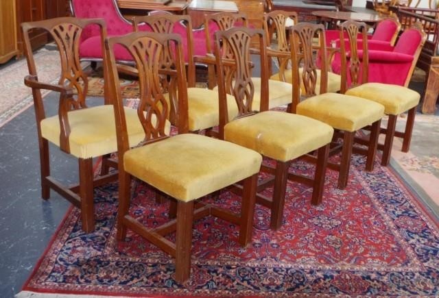 Eight Georgian style dining chairs including 4 carver armcha...