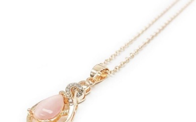Elegant Ladies Rose Gold Tone Rhinestone Necklace