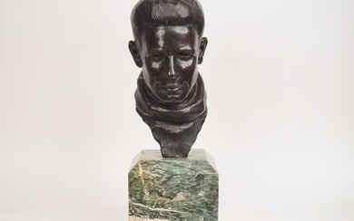 GALARD. "portrait de jeune homme" Sculpture en bronze à patine brune sur un socle en...