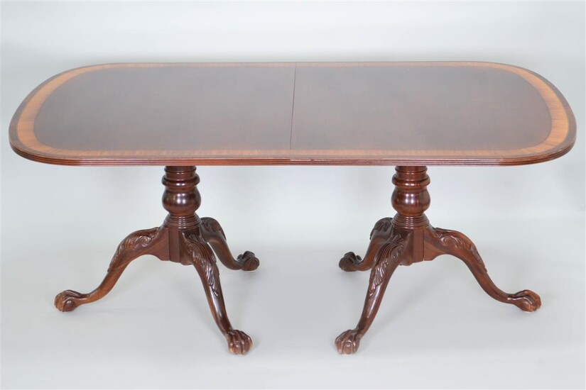 GEORGE III STYLE INLAID MAHOGANY PEDESTAL DINING TABLE, INCLUDING TWO LEAVES, BY ETHAN ALLEN