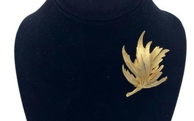 Gorgeous Gold Feather Brooch