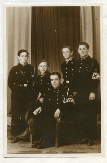 HJ Photos - Set of 34 - (Hitlerjugend) KLV . 1943/44