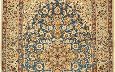Isfahan fine, China, approx. 50 years, wool oncotton