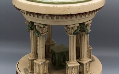 Keramik eines Rotundentempels / A ceramic of a rotunda temple, Italien