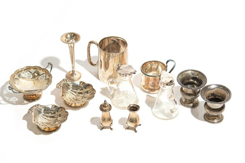 LOT OF ASSORTED SILVER HOLLOWWARE 593g