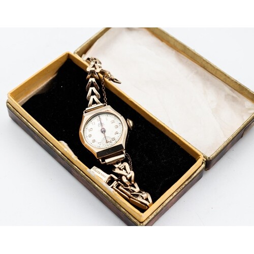 Ladies 9 Carat Yellow Gold Wristwatch with Articulated Strap