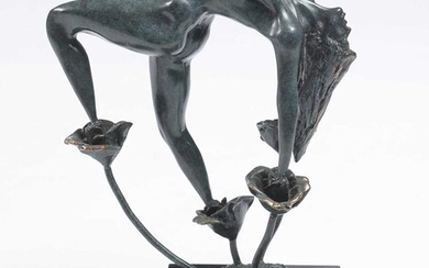 Lorenzo Quinn - A bonded bronze on black marble 'Rose'.