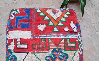 Moroccan Vintage Azilal Pouf - Moroccan Cushion Cover-Wool blanket Pouf -moroccan cushion