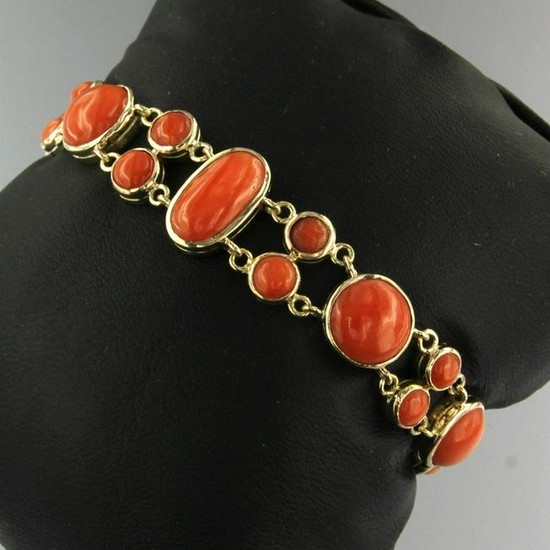 Old Dutch bracelet with coral