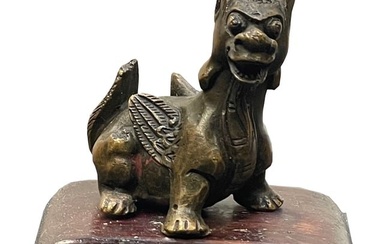 Old/Antique Chinese Palace Bronze Foo Dog Figurine