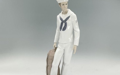 On Shore Leave 1006654 - Lladro Porcelain Figurine