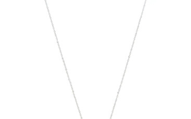 Pendentif ajouré or gris 750 serti d'une émeraude taille émeraude et de diamants taille brillant sur sa chaîne