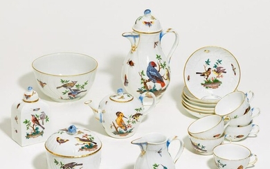 Porcelain coffee- and tea service