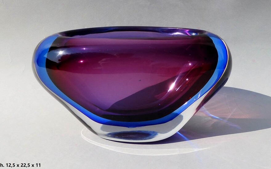 SEGUSO Centerpiece Blue and violet submerged glass vase Glass, 12,5...