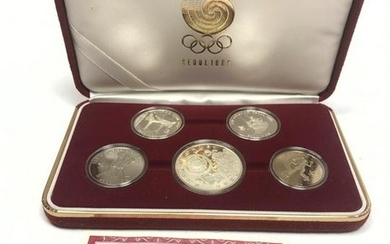 Set 5 Silver Coins Commemorating 1988 Seoul Olympics. M