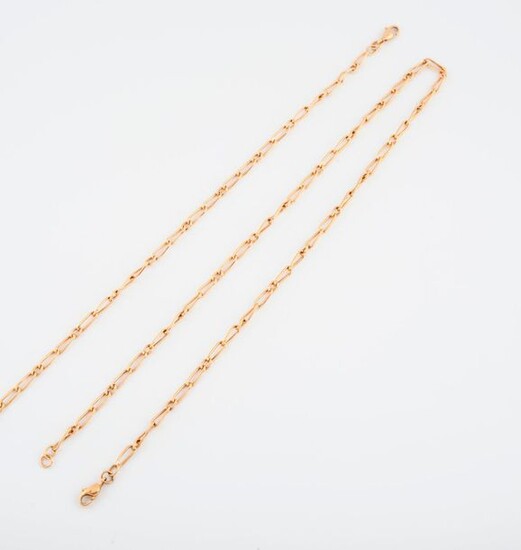 Set of two yellow gold (750) horse chain necklaces.