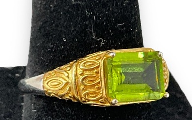 Sterling Silver and Peridot Stone Ring