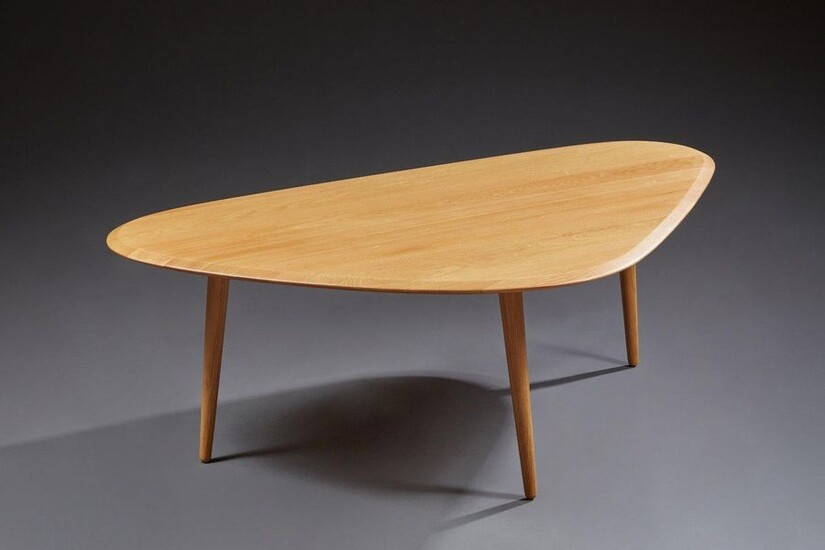 Table 50's large, Red edition. Table basse...