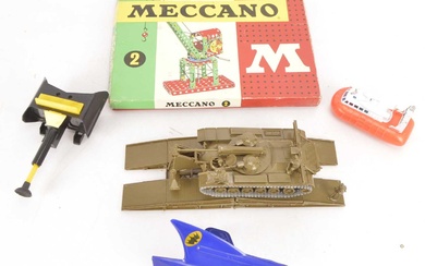 Tri-ang Battle Game Revell Bridge Kit Dart Gun and Meccano No 2 Set and other Toys (6)