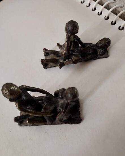 NOT SOLD. Two erotic figures of patinated bronze. 20th century H. 5.5-6 cm. L. 6-7 cm. (2) – Bruun Rasmussen Auctioneers of Fine Art