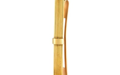 Van Cleef & Arpels Van Cleef & Arpels 18K Yellow Gold Cufflink and Tie Bar Set