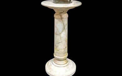 pedestal/column in marble