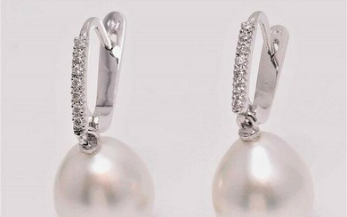14 kt. White Gold- 10x11mm White South Sea Pearls