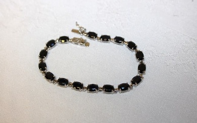 16 cwt. black sapphire bracelet in sterling silver