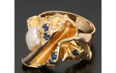 18 kt. Gold - Ring Baroque Pearl - Sapphire