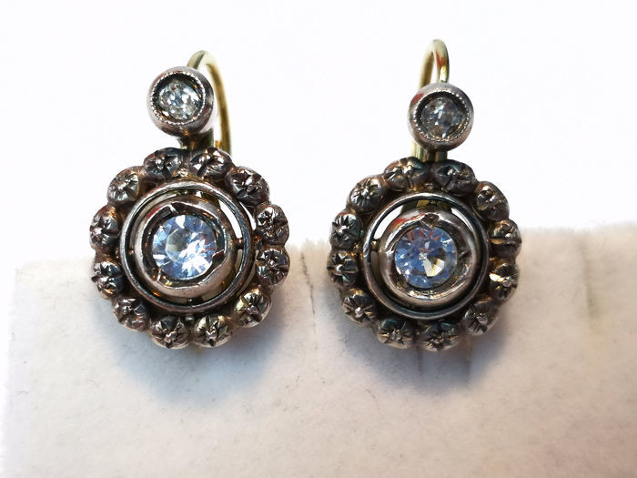 18 kt. Yellow gold - Antique brilliant cut antique diamond earrings - 0.60 ct Diamond