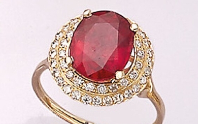 18 kt gold ring with brilliants and ruby...
