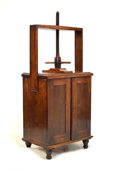 19th Century mahogany linen press with cupboard below, 69cm...