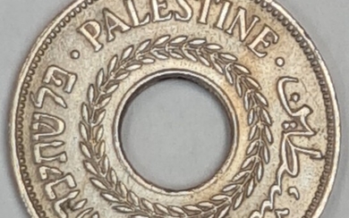 פלשתינה ארץ ישראל מטבע בעריך 5 מיל משנת 1941 הנפקה הנמוכה ביותר של 5 מיל, 400.000 מטבעות. מצב UNC .