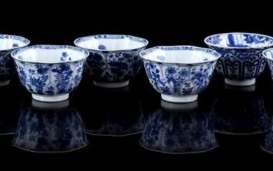 6 porcelain cups with blue-white floral decor