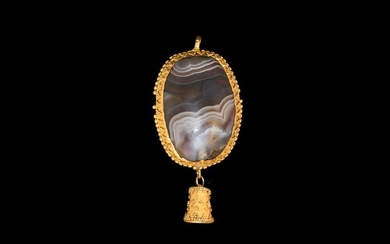 Parthian Gold and Agate Pendant