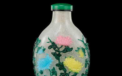 A rare six-colour overlay glass snuff bottle