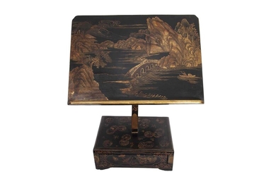 A 19TH CENTURY CHINESE EXPORT GILT AND LACQUERED TABLE LECTURN