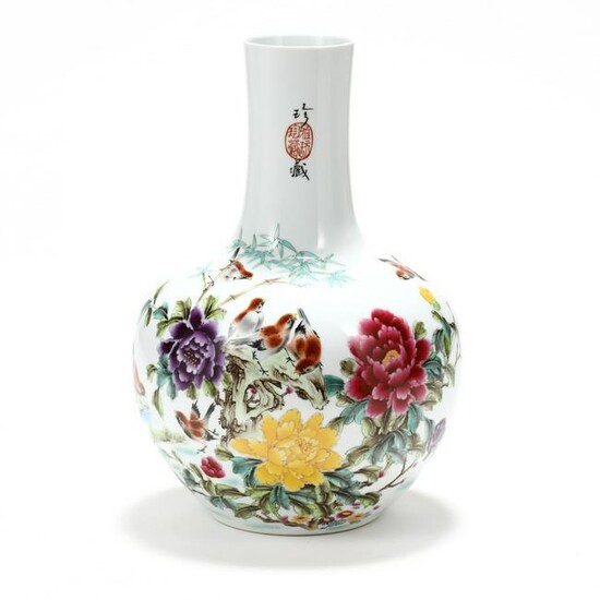 A Chinese Porcelain Vase with Birds and Flowers