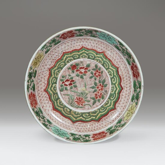 A Chinese famille verte-decorated porcelain large dish