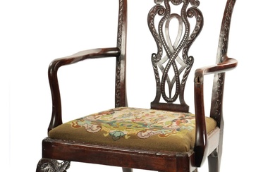 A FINE 18TH CENTURY CHIPPENDALE STYLE MAHOGANY ARMCHAIR with...