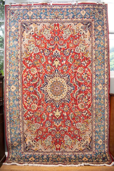 A FINE PERSIAN ISFAHAN CARPET, 100% SOLID AND DENSE WOOL IN EXCELLENT CONDITION, FINELY HAND KNOTTED ISFAHAN WEAVE WITH CLASSIC DESI...
